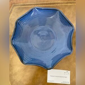 Teague’s Frogtown Pottery Blue Ruffle Serving Decorative Bowl Artist Signed NC